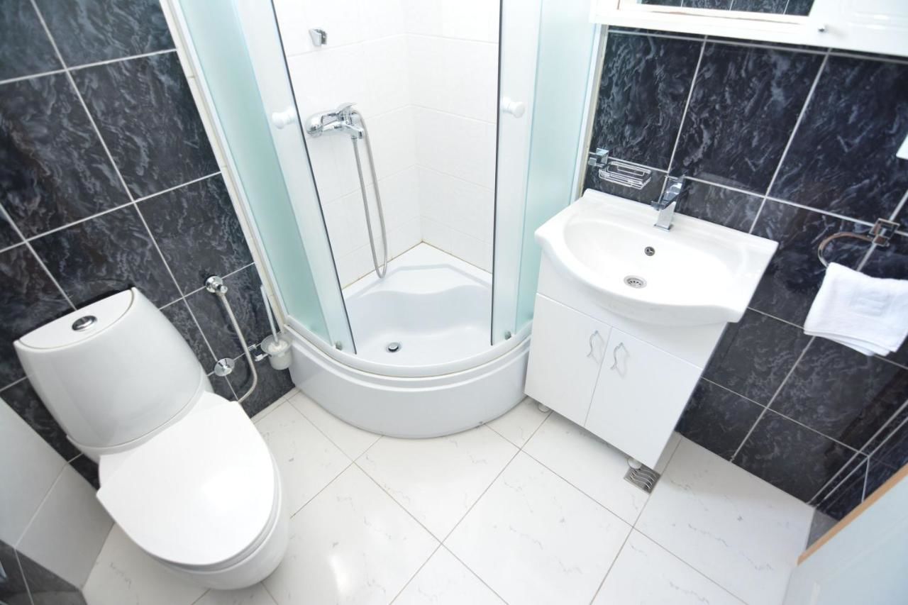 Апартаменты Apartments Crnogorac Тиват