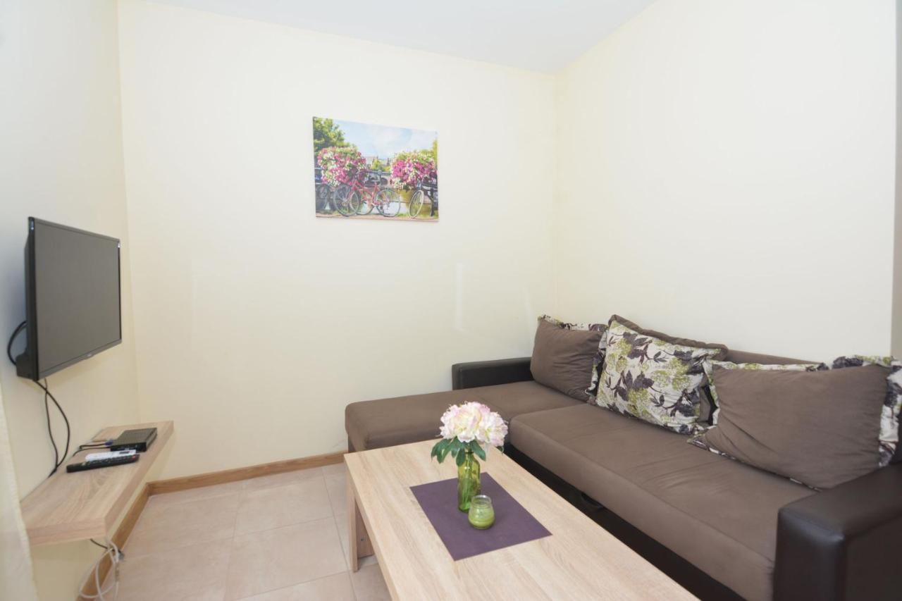 Апартаменты Apartments Crnogorac Тиват