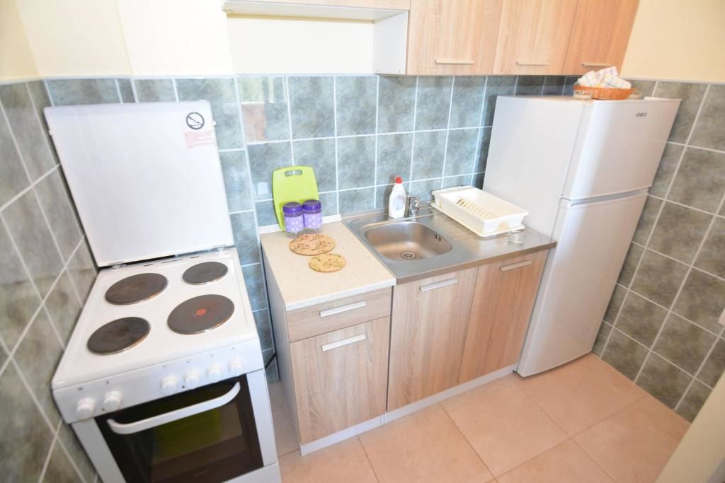 Апартаменты Apartments Crnogorac Тиват