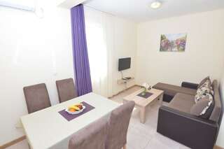Апартаменты Apartments Crnogorac Тиват Апартаменты с 1 спальней-10