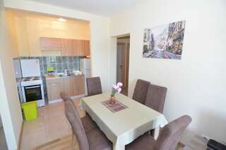 Апартаменты Apartments Crnogorac Тиват Апартаменты с 2 спальнями-6