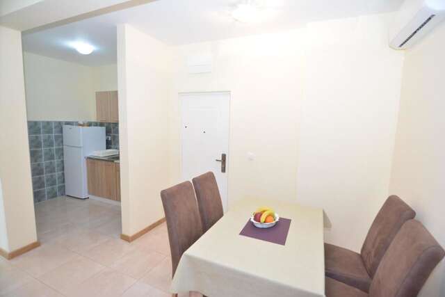 Апартаменты Apartments Crnogorac Тиват-12