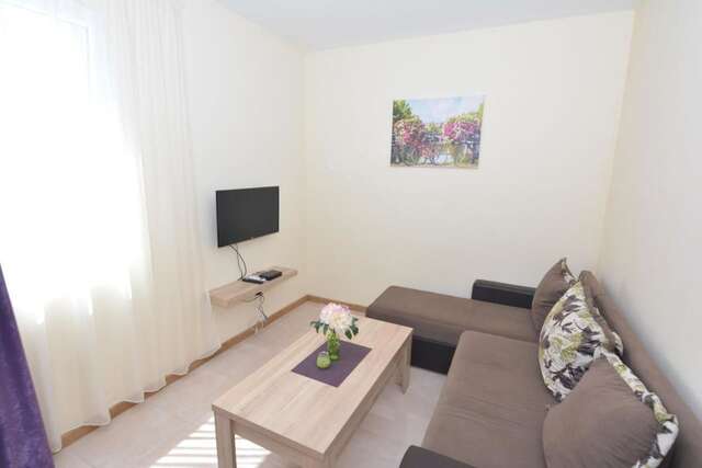 Апартаменты Apartments Crnogorac Тиват-14