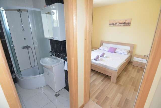 Апартаменты Apartments Crnogorac Тиват-15